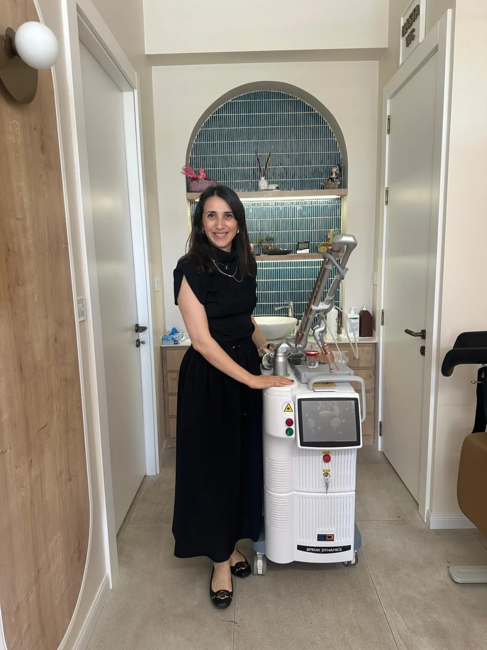 Zeynep ORPAK — tedavi odasında